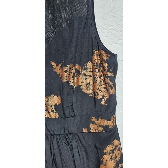 Petticoat Alley Women Dress Medium Black Mesh Silk Gold Metallic Sleeveless Mini - Picture 3 of 11